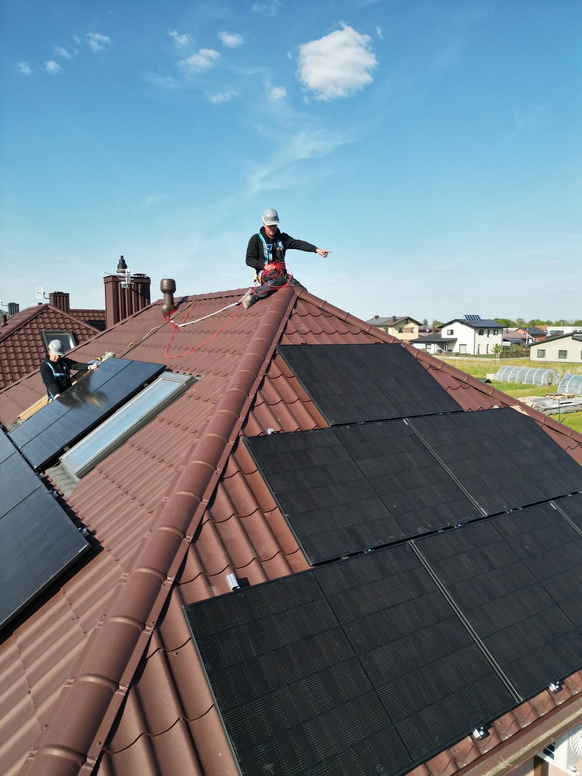 Montuojame saulės elektrinę